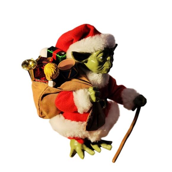 Lucas Film Star Wars Yoda Santa Claus 5" Figurine Christmas Whimsical Decor - Picture 3 of 10